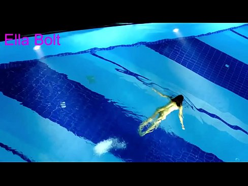❤️ Ùn possu micca piantà di fighjulà, ghjovana bionda catturata nuda in piscina ELLA BOLT ❤️ Video sessu à porn co.chengchengsm4.top ☑